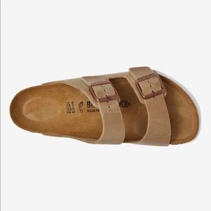 Birkenstock Arizona sandals tan